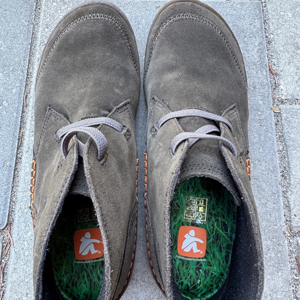 Cushe Men's Chukka Boots - Brown Suede size 42